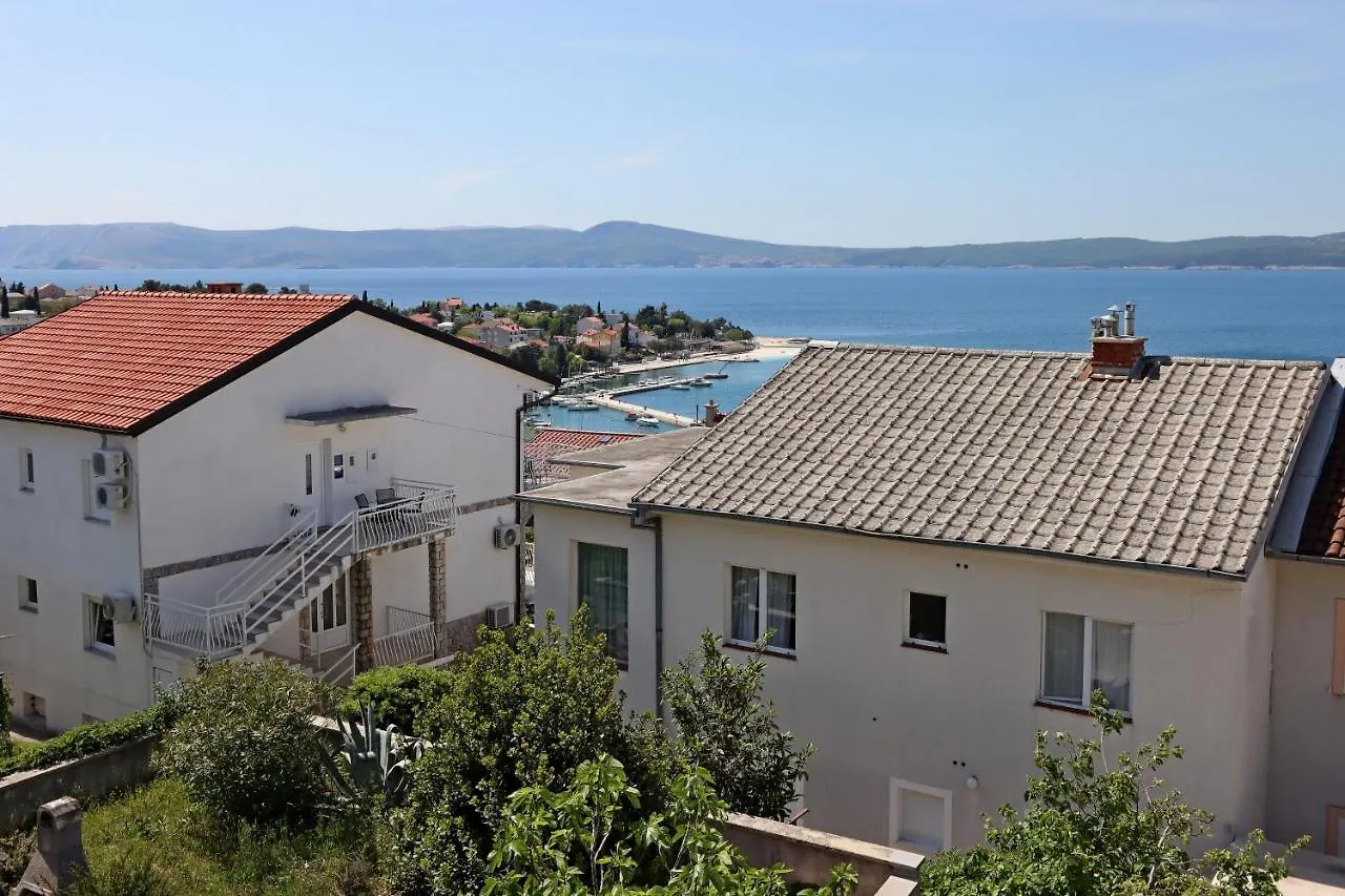 Apartments And Rooms With Parking Space Selce, Crikvenica - 2362 2*, Selce